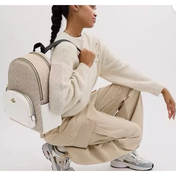 Coach Large Court Backpack In Signature Canvas CZ175 Gold/Sand/Chalk NWT - Picture 10 of 10